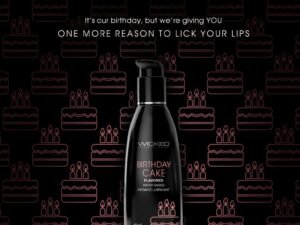 Wicked Aqua Birthday Cake 4oz